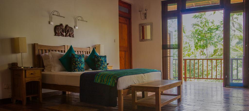 Jim'S Farm Villas Madawala Room photo
